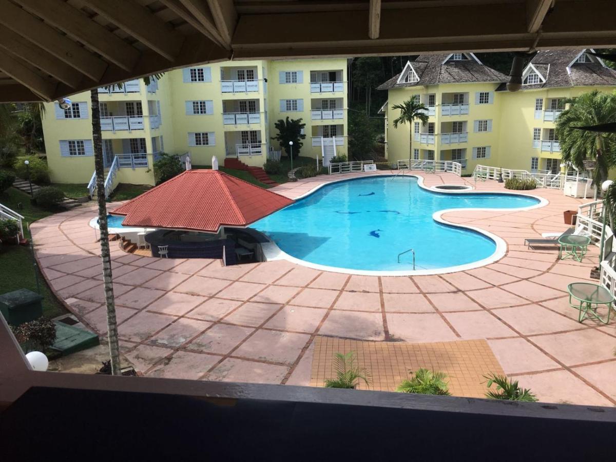 Mystic Ridge Apt 2 Plus 6 Ocho Rios Exterior photo